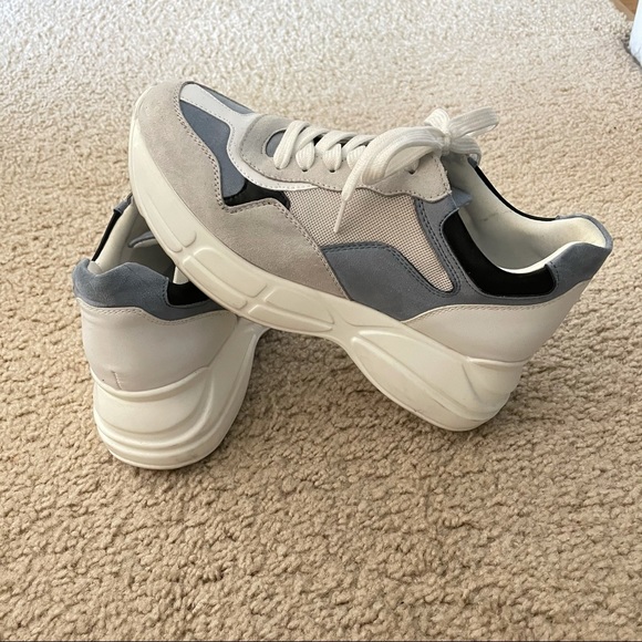 Steve Madden Shoes - Steve Madden Sneakers